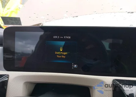 2021 Mercedes-Benz Cla 250 4Matic z USA, uszkodzony, nr VIN W1K5J4HB1MN215403